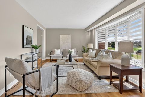 Photo 7 at 859 Westdale Street, Northglen, Oshawa