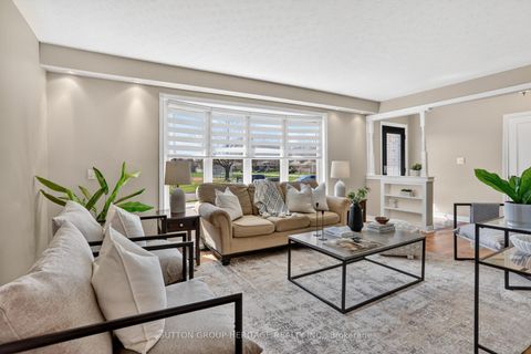 Photo 8 at 859 Westdale Street, Northglen, Oshawa