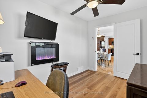 Photo 20 at 859 Westdale Street, Northglen, Oshawa