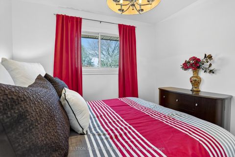 Photo 31 at 859 Westdale Street, Northglen, Oshawa