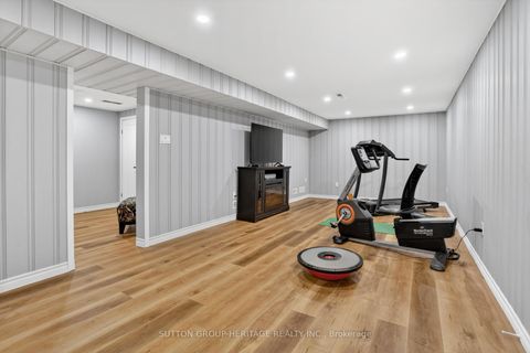 Photo 37 at 859 Westdale Street, Northglen, Oshawa