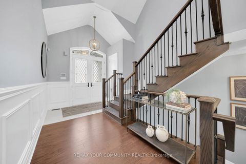 Photo 3 at 172 Purple Creek Road, Vellore Village, Vaughan