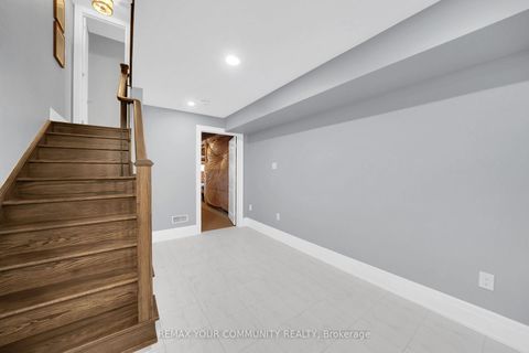 Photo 36 at 172 Purple Creek Road, Vellore Village, Vaughan