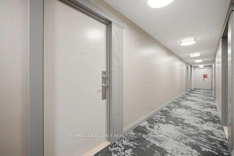 Photo 3 at 309 - 10 Meadowglen Place, Woburn, Toronto