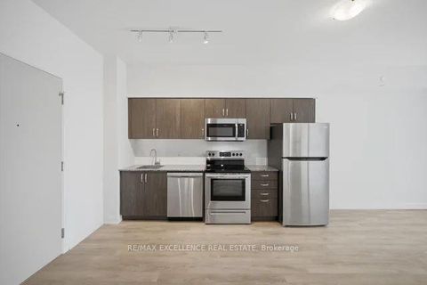 Photo 7 at 309 - 10 Meadowglen Place, Woburn, Toronto