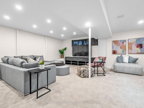 Photo 16 at 78 Foxrun Avenue, CFB, Toronto