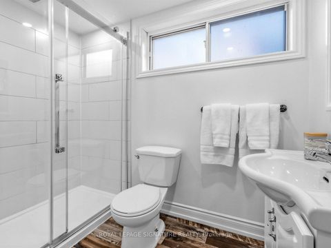 Photo 22 at 78 Foxrun Avenue, CFB, Toronto