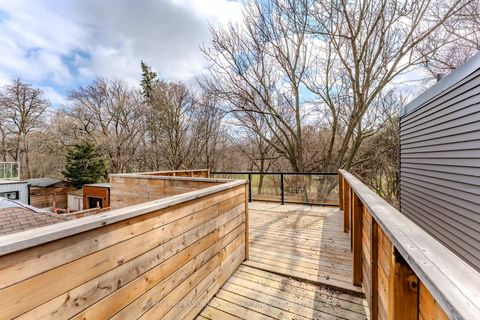 Photo 21 at 25 Warren Crescent, Lambton Baby Point, Toronto