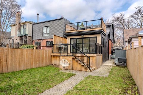 Photo 30 at 25 Warren Crescent, Lambton Baby Point, Toronto