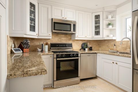 Photo 3 at 619 Balliol Street, Mount Pleasant East, Toronto