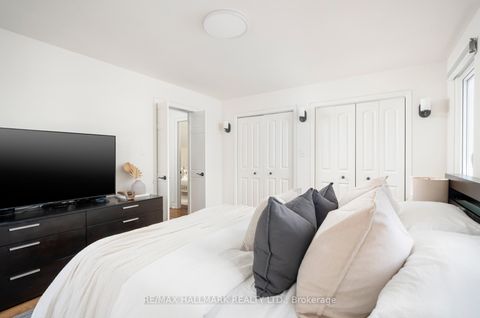 Photo 24 at 619 Balliol Street, Mount Pleasant East, Toronto