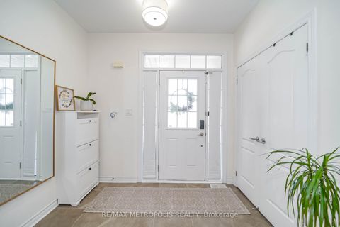 Photo 6 at 82 Mcroberts Crescent, Courtice, Clarington