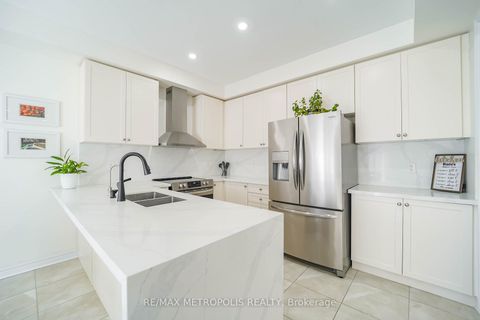 Photo 14 at 82 Mcroberts Crescent, Courtice, Clarington