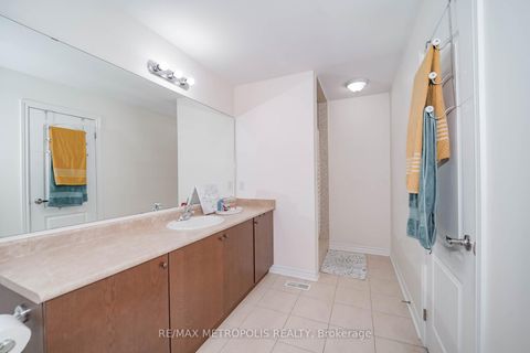 Photo 26 at 82 Mcroberts Crescent, Courtice, Clarington