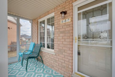Photo 2 at 127 Trevino Circle, East Bayfield, Barrie