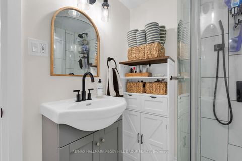 Photo 13 at 22 Agnes Street, Wellington, Barrie