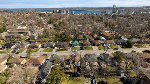 Photo 19 at 22 Agnes Street, Wellington, Barrie