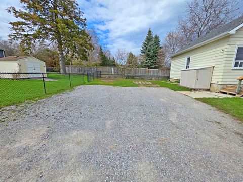 Photo 10 at 500 The Queensway South, Keswick South, Georgina