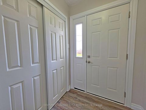 Photo 11 at 500 The Queensway South, Keswick South, Georgina