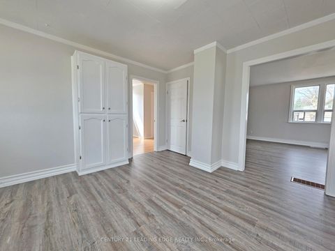 Photo 18 at 500 The Queensway South, Keswick South, Georgina