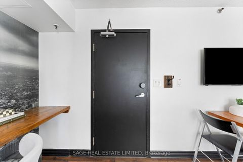 Photo 2 at 1507 - 200 Victoria Street, Yonge Corridor, Toronto