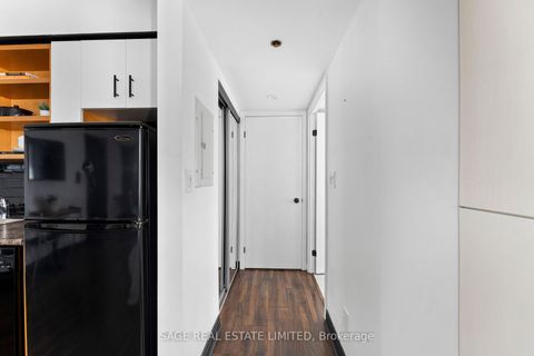 Photo 9 at 1507 - 200 Victoria Street, Yonge Corridor, Toronto