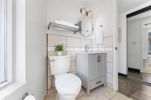 Photo 11 at 1507 - 200 Victoria Street, Yonge Corridor, Toronto