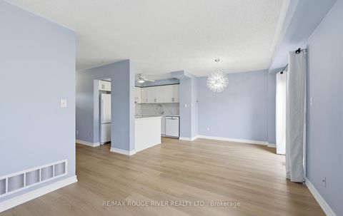 Photo 5 at 24 Trewin Lane, Bowmanville, Clarington