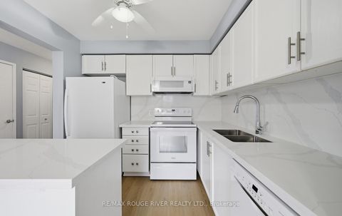 Photo 9 at 24 Trewin Lane, Bowmanville, Clarington