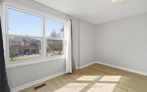 Photo 11 at 24 Trewin Lane, Bowmanville, Clarington