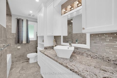 Photo 20 at 49 Pioneer Lane, East Woodbridge, Vaughan