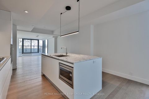 Photo 6 at 310 - 1414 Bayview Avenue, Mount Pleasant East, Toronto