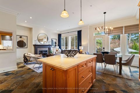 Photo 11 at 343 Laird Drive, Leaside, Toronto