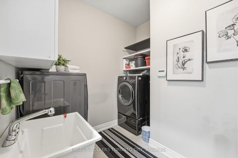 Photo 27 at 11 Aventura Crescent, Sonoma Heights, Vaughan