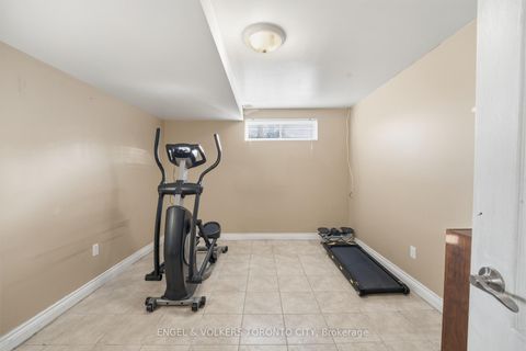 Photo 35 at 11 Aventura Crescent, Sonoma Heights, Vaughan