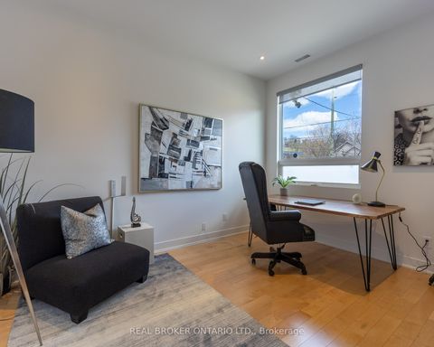 Photo 4 at 88 South Kingsway Way, Swansea, Toronto