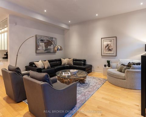 Photo 13 at 88 South Kingsway Way, Swansea, Toronto