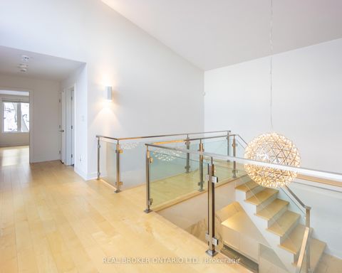 Photo 16 at 88 South Kingsway Way, Swansea, Toronto