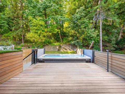 Photo 40 at 88 South Kingsway Way, Swansea, Toronto