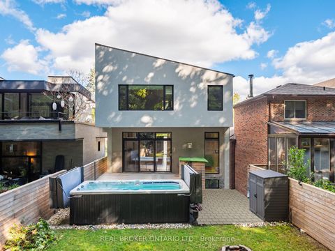 Photo 42 at 88 South Kingsway Way, Swansea, Toronto