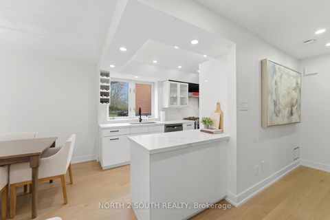 Photo 13 at TH 23 - 100 Arbors Lane, West Woodbridge, Vaughan