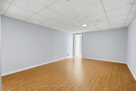 Photo 13 at 557 Shakespeare Avenue, Donevan, Oshawa