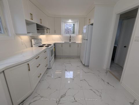 Photo 5 at 1858 Shadybrook Drive, Amberlea, Pickering