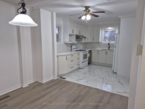 Photo 6 at 1858 Shadybrook Drive, Amberlea, Pickering