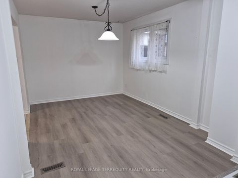 Photo 7 at 1858 Shadybrook Drive, Amberlea, Pickering