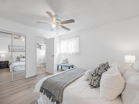 Photo 14 at 1858 Shadybrook Drive, Amberlea, Pickering