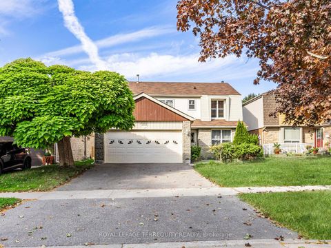 Photo 31 at 1858 Shadybrook Drive, Amberlea, Pickering
