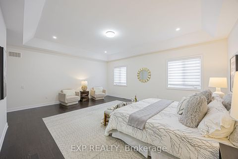 Photo 29 at 95 Chesney Crescent, Kleinburg, Vaughan