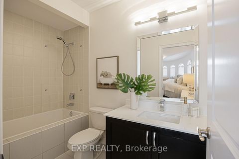 Photo 39 at 95 Chesney Crescent, Kleinburg, Vaughan