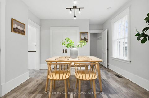 Photo 7 at 26 Arlington Avenue, O'Neill, Oshawa